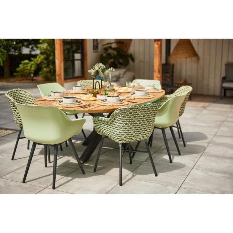 Hartman "Sophie Studio" Armchair, Gestell carbon black, Sitzfläche Kunststoff french green und Gartenstuhl "Delphine", Sitzschale Geflecht emerald green