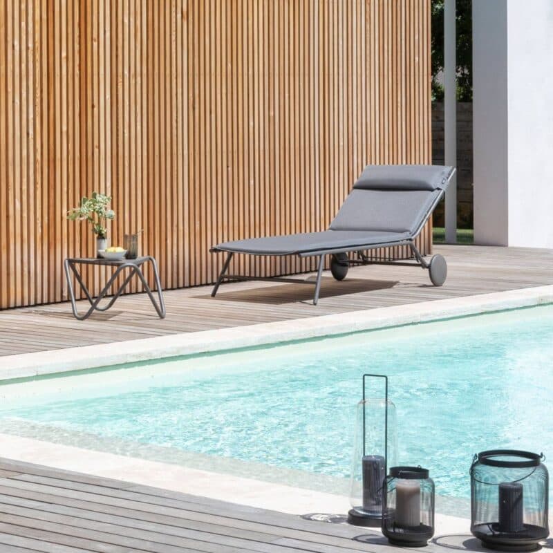 Lafuma Sonnenliege "Miami II BeComfort®", Gestell Stahl titane, Liegefläche BeComfort® silver © LAFUMA MOBILIER - Pierrick Verny